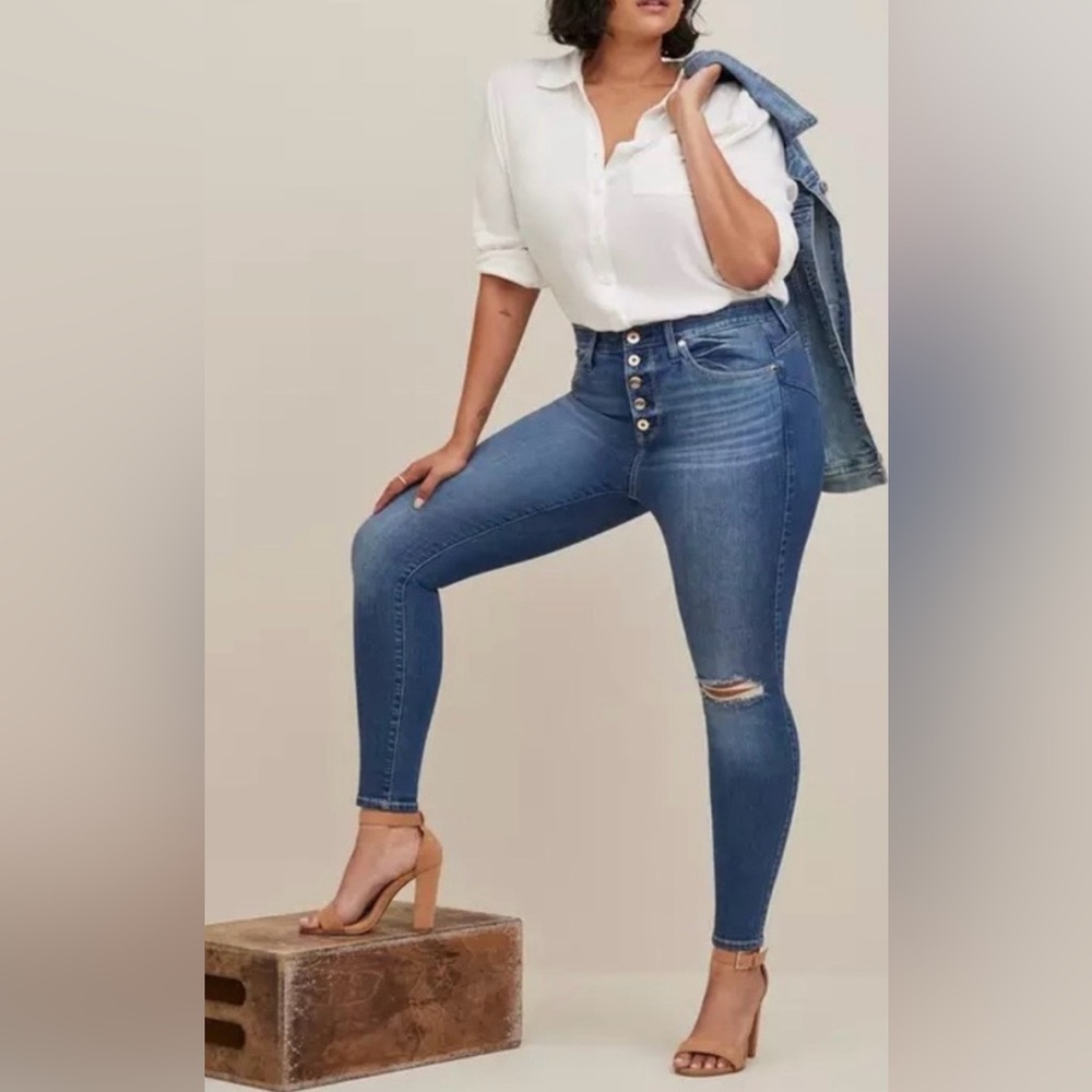 Torrid Bombshell Skinny Button-Fly Skinny Jeans with Knee Distress